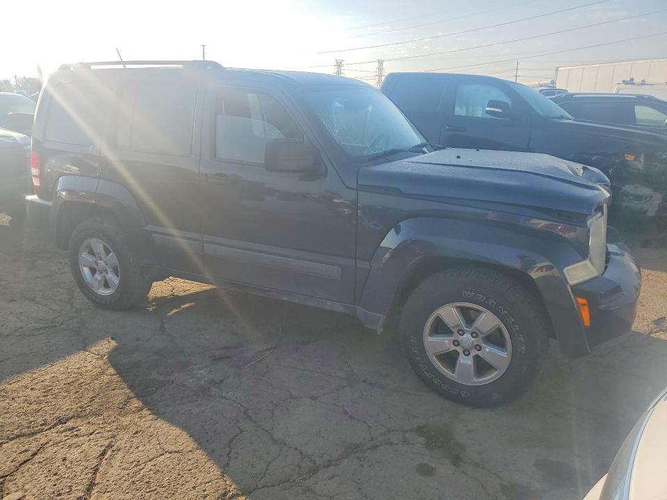 52754156 :رقم المزاد ، 1J4PN2GK7BW577931 vin ، 2011 Jeep Liberty مزاد بيع