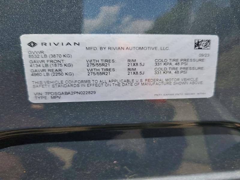 54056186 :رقم المزاد ، 7PDSGABA2PN022829 vin ، 2023 Rivian R1s مزاد بيع