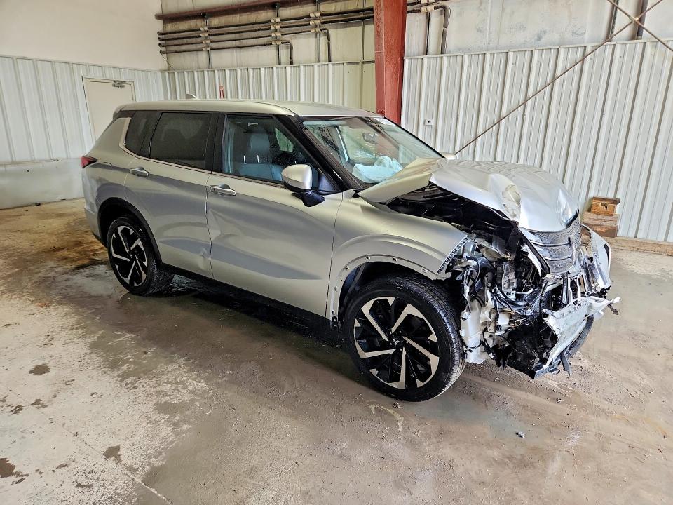 54637286 :رقم المزاد ، JA4J3VA84RZ082685 vin ، 2024 Mitsubishi Outlander مزاد بيع