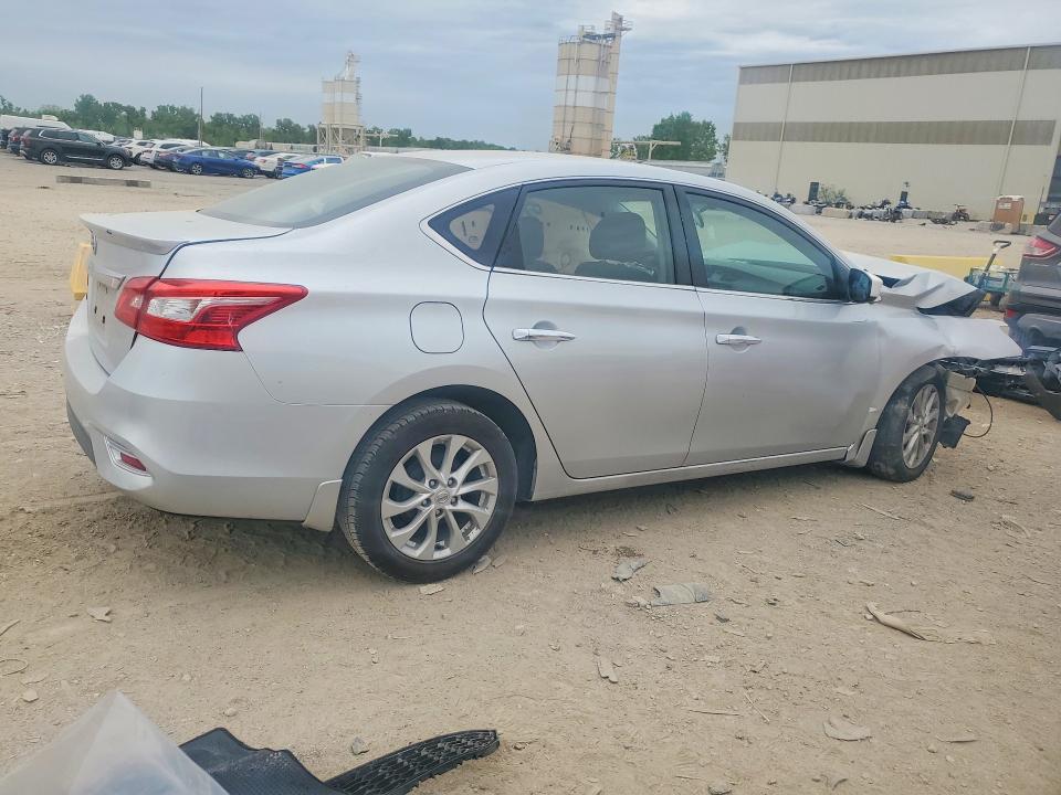 52927636 :رقم المزاد ، 3N1AB7AP5KY212455 vin ، 2019 Nissan Sentra مزاد بيع