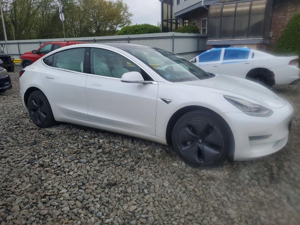 53439686 :رقم المزاد ، 5YJ3E1EA7LF509613 vin ، 2020 Tesla Model 3 مزاد بيع