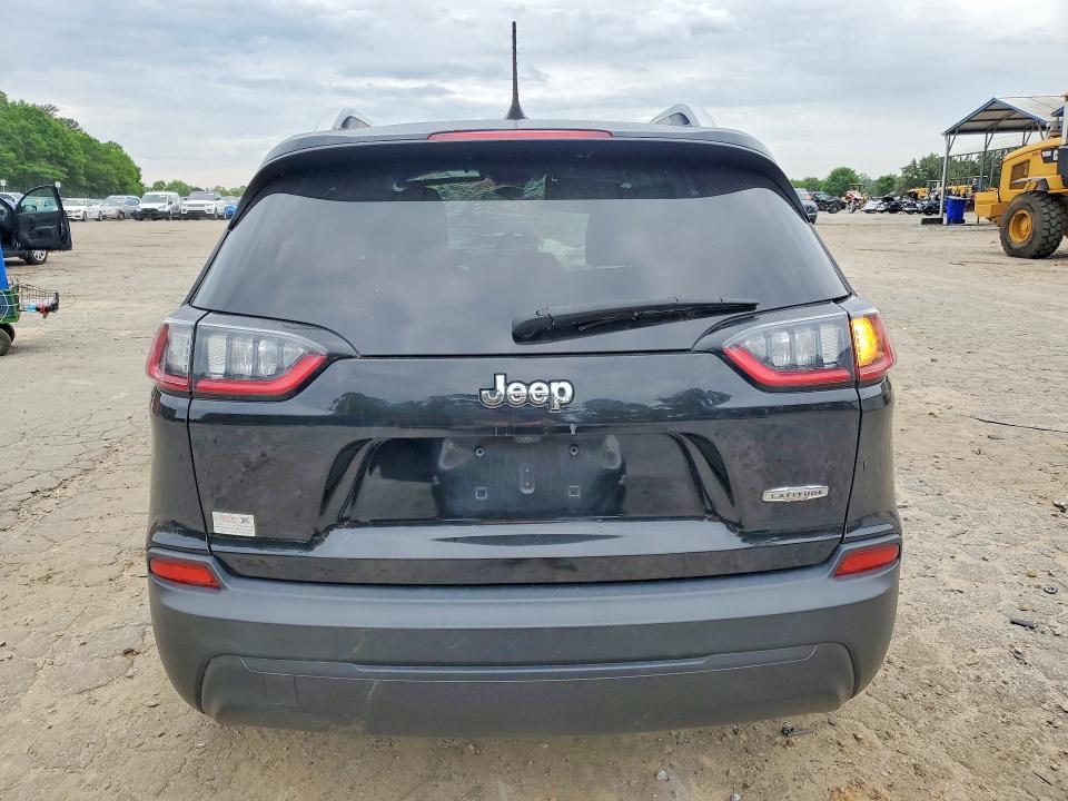 52989826 :رقم المزاد ، 1C4PJLCB2LD535578 vin ، 2020 Jeep Cherokee مزاد بيع