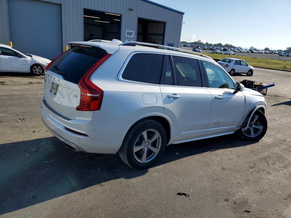 52668326 :رقم المزاد ، YV4102KK0H1133469 vin ، 2017 Volvo Xc90 مزاد بيع