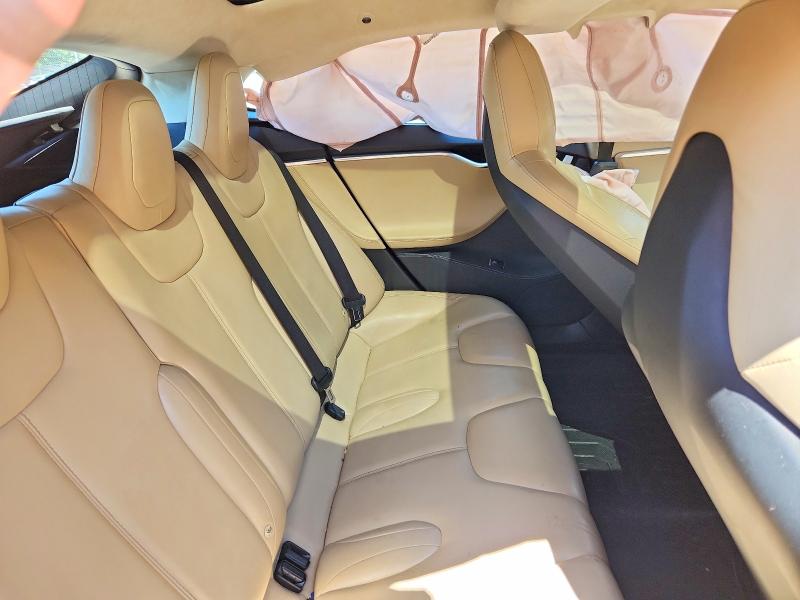 2015 Tesla Model S მანქანა იყიდება აუქციონზე, vin: 5YJSA1S24FF094873, აუქციონის ნომერი: 52649626