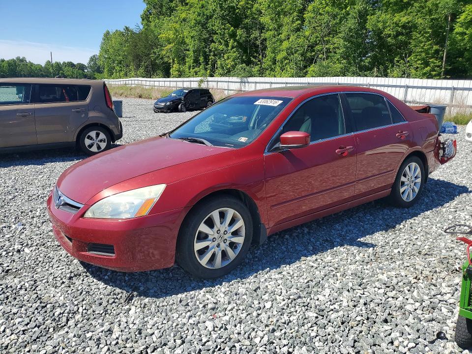 53062916 :رقم المزاد ، 1HGCM66567A042847 vin ، 2007 Honda Accord مزاد بيع