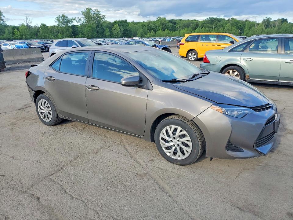 55364706 :رقم المزاد ، 2T1BURHEXJC013668 vin ، 2018 Toyota Corolla مزاد بيع