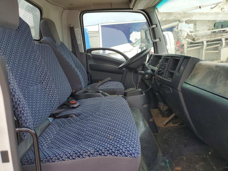54490626 :رقم المزاد ، JALC4W167R7K02215 vin ، 2024 Isuzu Npr Xd مزاد بيع