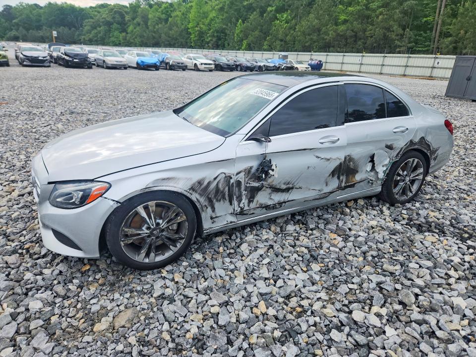 52845966 :رقم المزاد ، 55SWF4JB8HU188603 vin ، 2017 Mercedes-benz C مزاد بيع