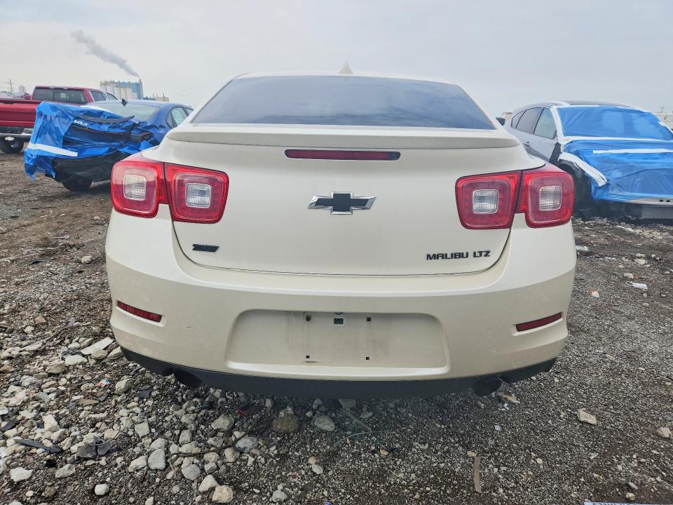 2014 Chevrolet Malibu მანქანა იყიდება აუქციონზე, vin: 1G11J5SXXEF240422, აუქციონის ნომერი: 52235066