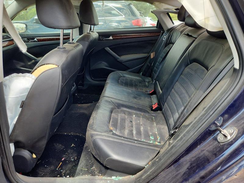 Продажа на аукционе авто 2013 Volkswagen Passat, vin: 1VWCN7A38DC138273, номер лота: 52463946