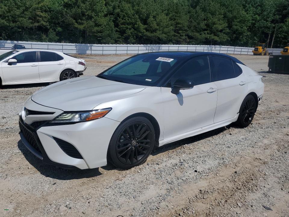 2018 Toyota Camry მანქანა იყიდება აუქციონზე, vin: 4T1B61HKXJU060487, აუქციონის ნომერი: 55046636