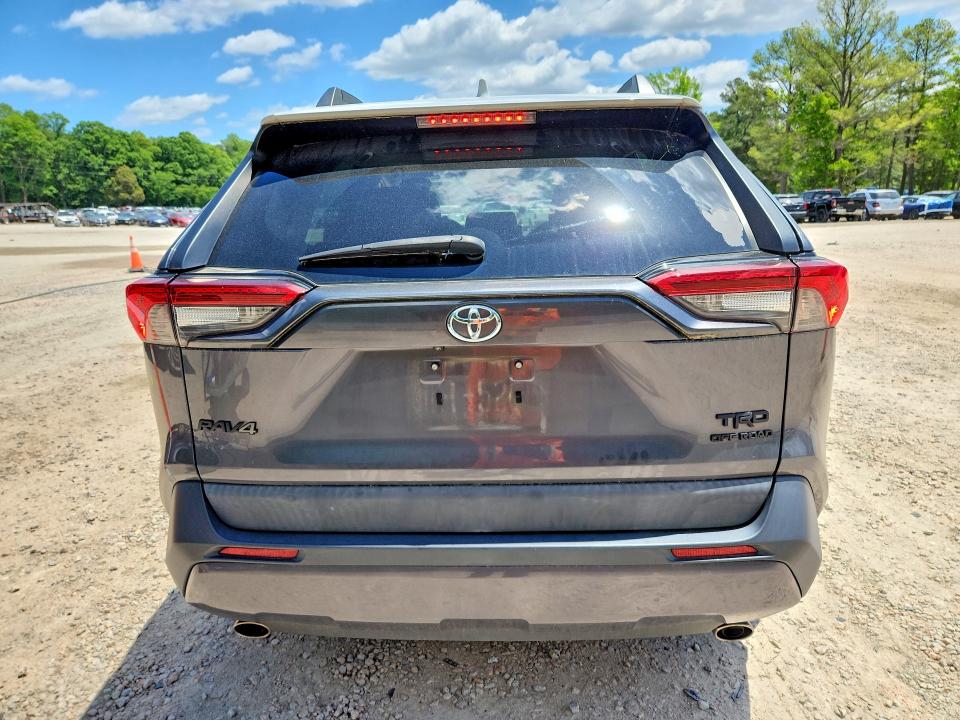 2020 Toyota Rav4 მანქანა იყიდება აუქციონზე, vin: 2T3J1RFV8LC075913, აუქციონის ნომერი: 53514556
