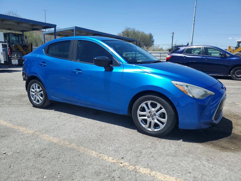 54700606 :رقم المزاد ، 3MYDLBYVXJY302411 vin ، 2018 Toyota Yaris Ia مزاد بيع