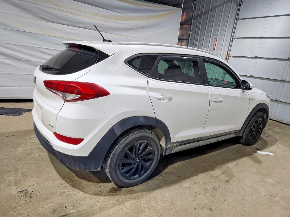 Продажа на аукционе авто 2017 Hyundai Tucson, vin: KM8J3CA43HU275957, номер лота: 54730326