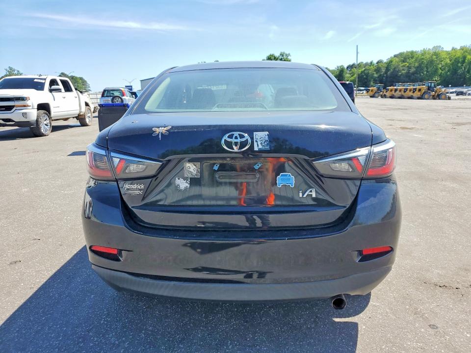 Aukcja sprzedaży 2017 Toyota Yaris Ia, vin: 3MYDLBYV5HY163492, numer aukcji: 53214426