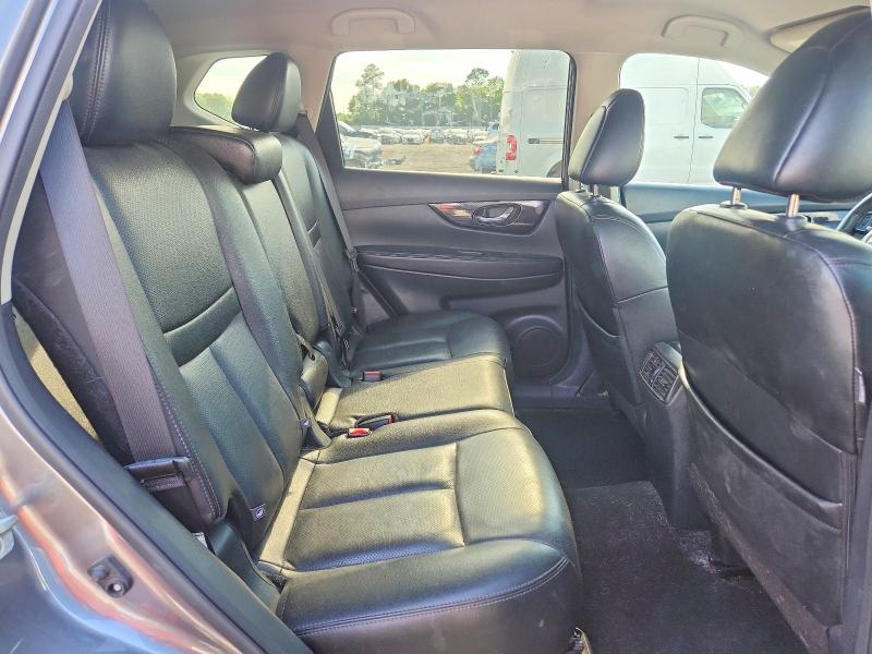 53221866 :رقم المزاد ، 5N1AT2MV7JC744011 vin ، 2018 Nissan Rogue مزاد بيع