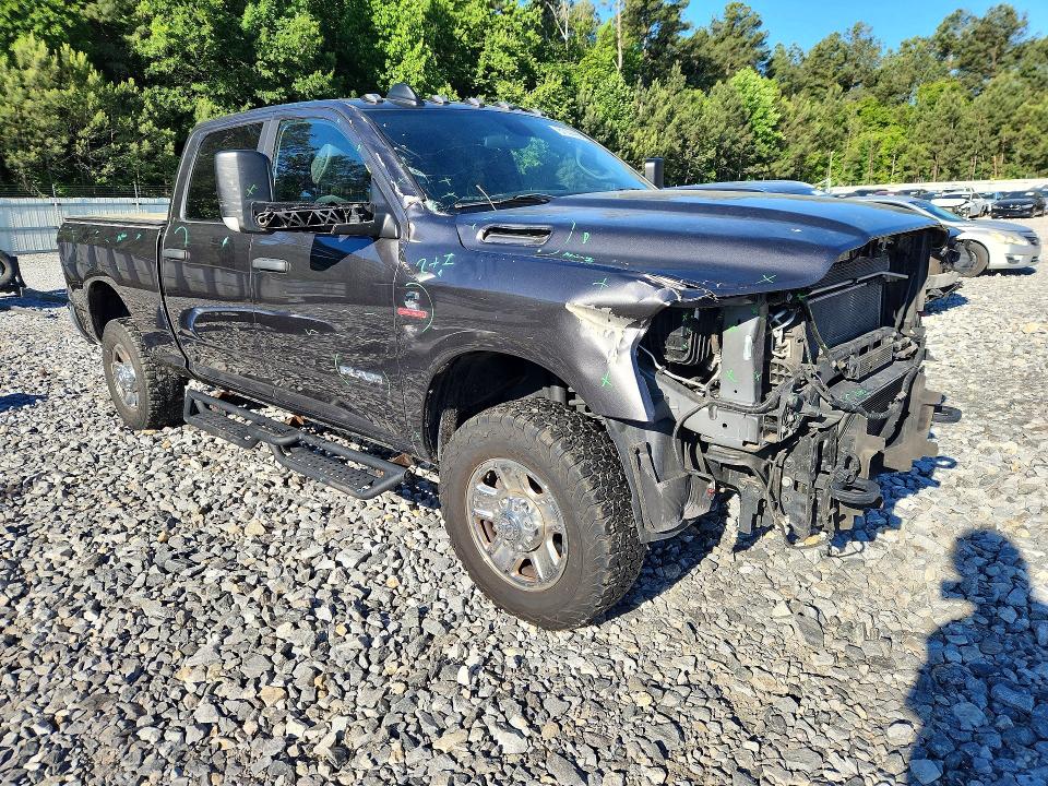 Продажа на аукционе авто 2022 Ram 2500, vin: 3C6UR5DL9NG323692, номер лота: 51144496