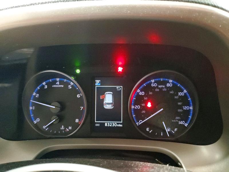 Продаж на аукціоні авто 2018 Toyota Rav4, vin: 2T3BFREV7JW815745, номер лоту: 53920986