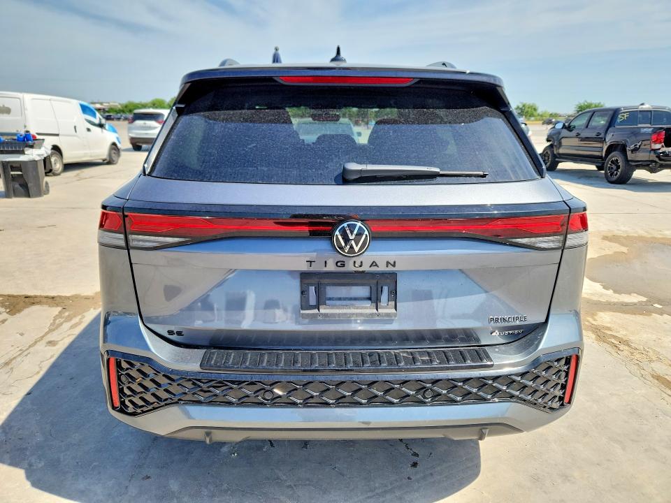 2025 Volkswagen Tiguan მანქანა იყიდება აუქციონზე, vin: 3VVGR7RM1SM028703, აუქციონის ნომერი: 52347876
