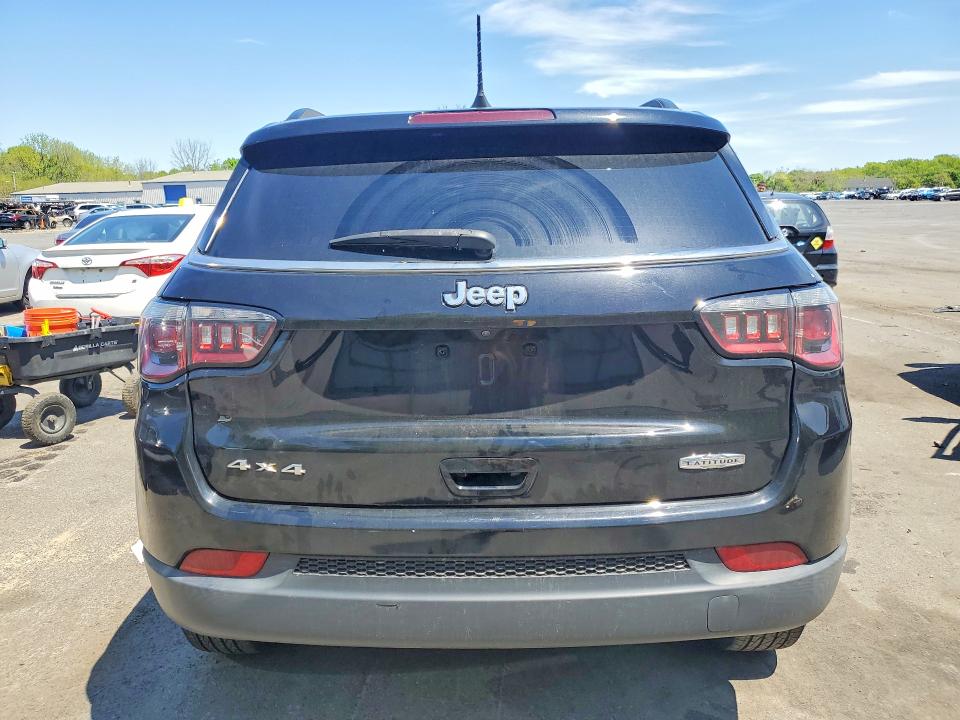 Продажа на аукционе авто 2018 Jeep Compass, vin: 3C4NJDBB2JT484881, номер лота: 52021716