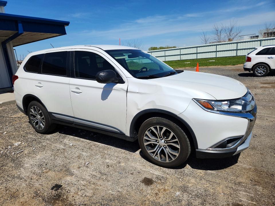 Продаж на аукціоні авто 2016 Mitsubishi Outlander, vin: JA4AD2A30GZ047235, номер лоту: 52426836