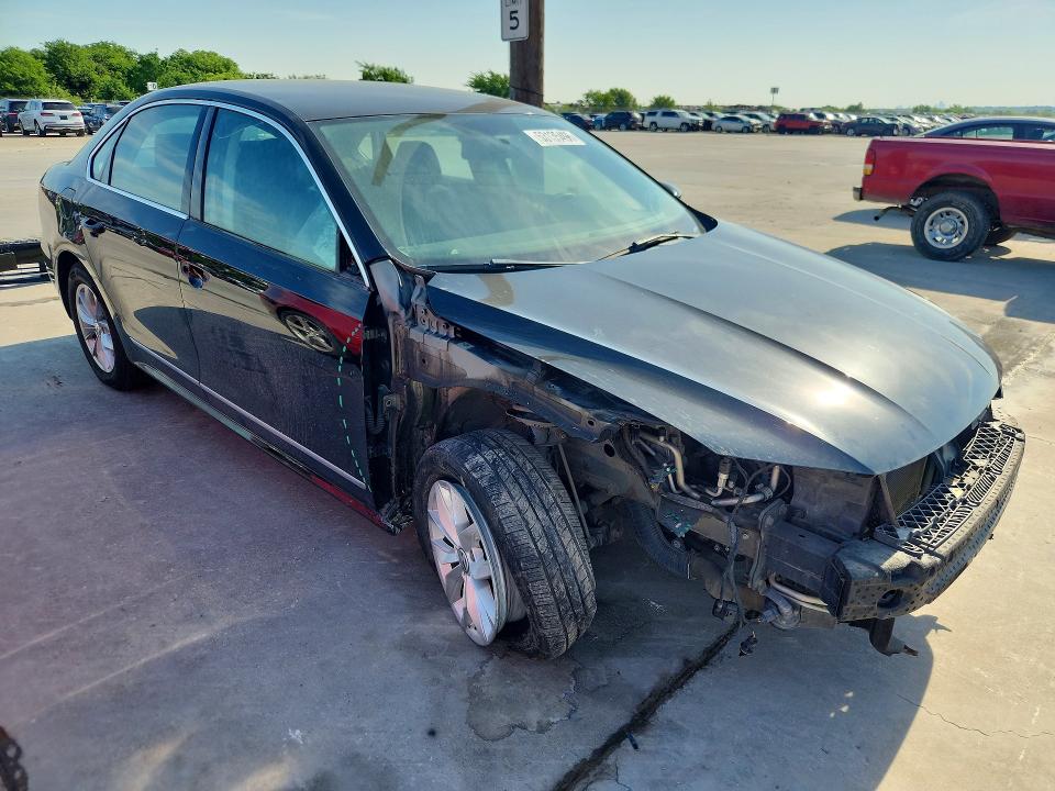 2016 Volkswagen Passat მანქანა იყიდება აუქციონზე, vin: 1VWAT7A33GC057456, აუქციონის ნომერი: 53135496