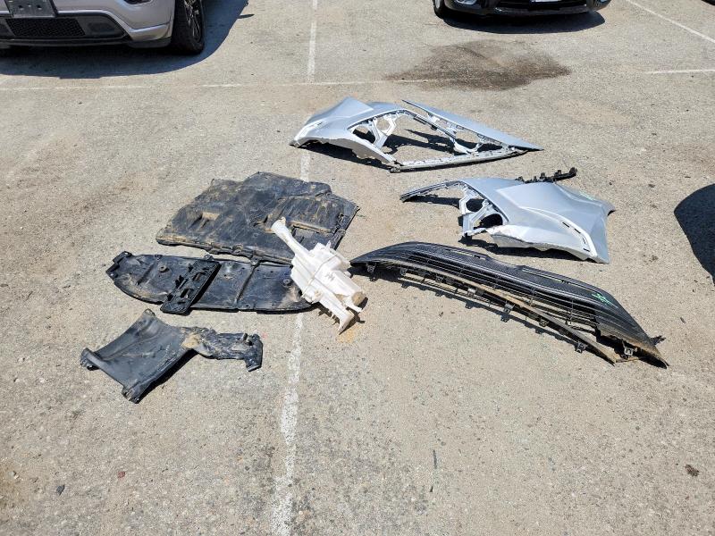 52043896 :رقم المزاد ، 5YFB4MDE8SP248614 vin ، 2025 Toyota Corolla مزاد بيع