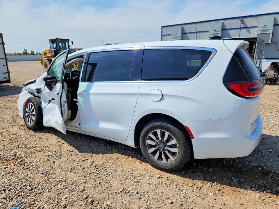 55005546 :رقم المزاد ، 2C4RC1S73RR118285 vin ، 2024 Chrysler Pacifica مزاد بيع