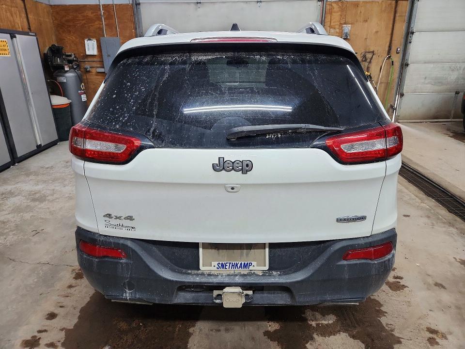52555756 :رقم المزاد ، 1C4PJMLX8JD571810 vin ، 2018 Jeep Cherokee مزاد بيع