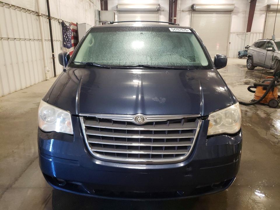 Auction sale of the 2008 Chrysler Town & Country, vin: 2A8HR54P68R823877, lot number: 54707676