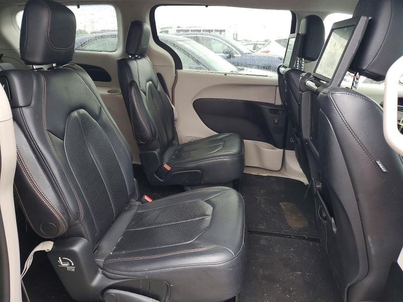 Продажа на аукционе авто 2018 Chrysler Pacifica, vin: 2C4RC1EG5JR116411, номер лота: 52418066