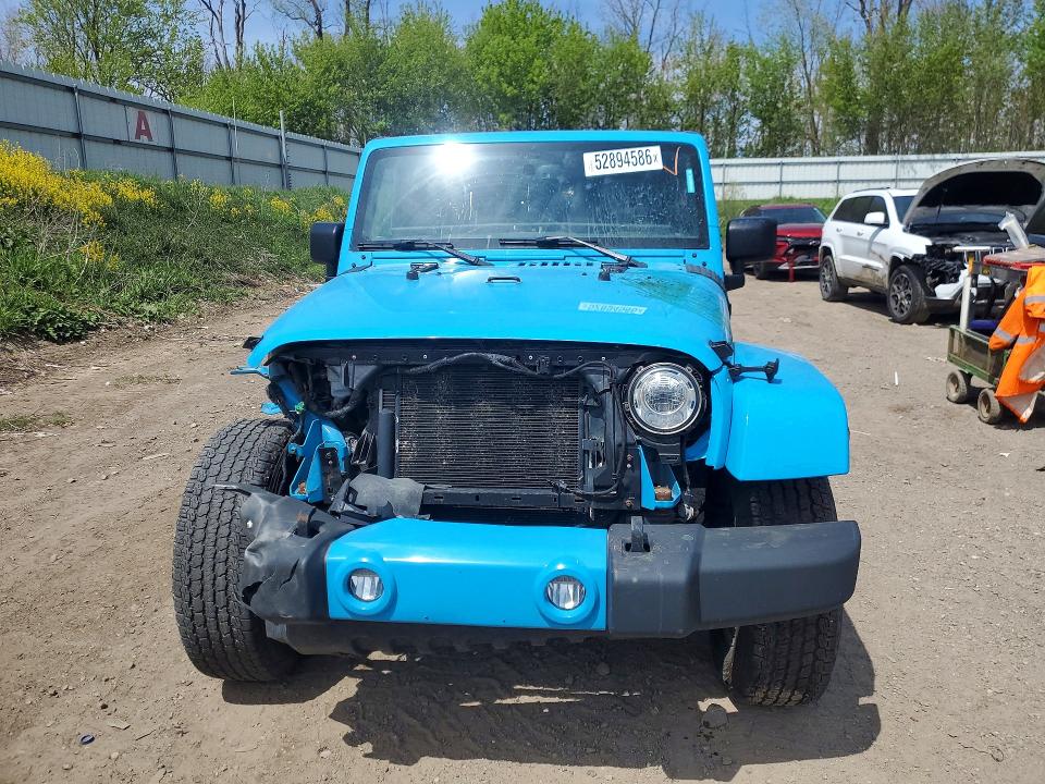 52894586 :رقم المزاد ، 1C4AJWBG4HL683619 vin ، 2017 Jeep Wrangler مزاد بيع