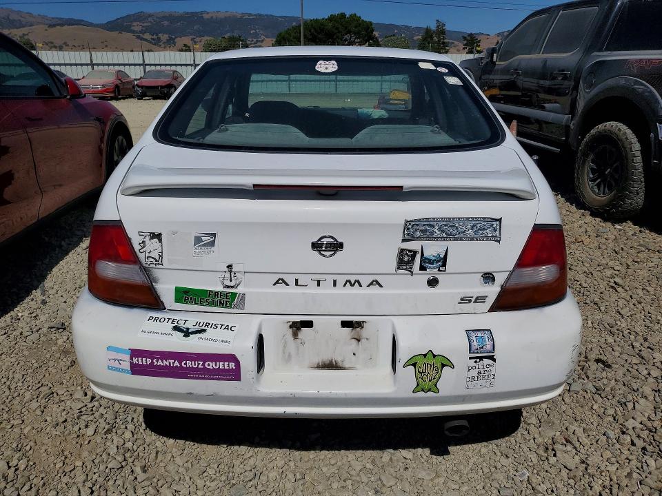 54857996 :رقم المزاد ، 1N4DL01D9XC140993 vin ، 1999 Nissan Altima مزاد بيع