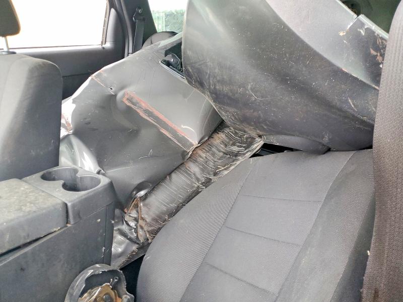 2011 Ford Escape მანქანა იყიდება აუქციონზე, vin: 1FMCU9DG2BKB92179, აუქციონის ნომერი: 54681126
