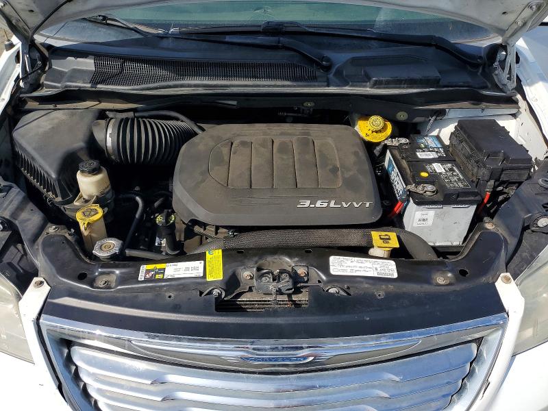 Auction sale of the 2015 Chrysler Town & Country, vin: 2C4RC1BG6FR510124, lot number: 51858806