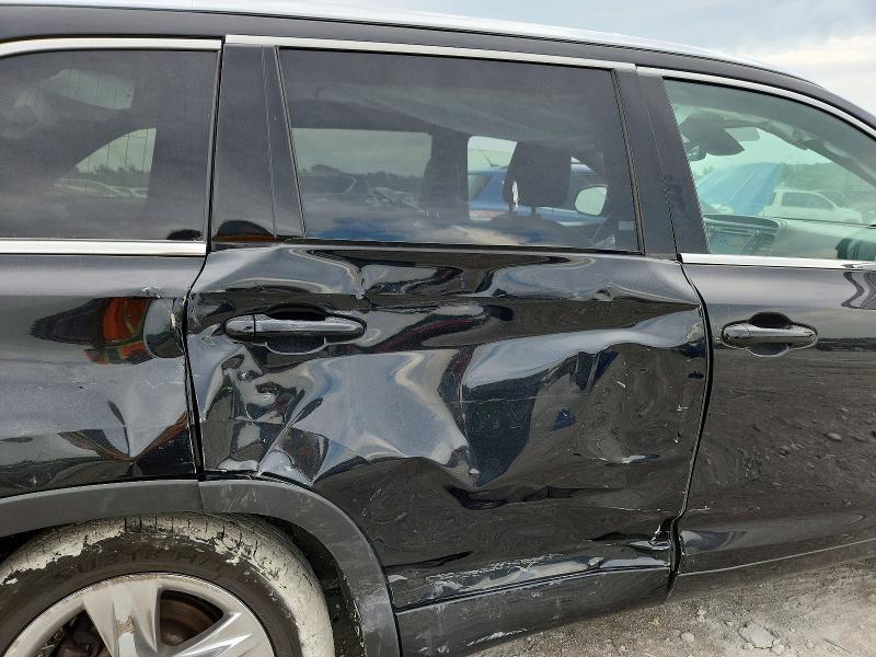 Aukcja sprzedaży 2019 Toyota Highlander, vin: 5TDDZRFH6KS700632, numer aukcji: 53927436