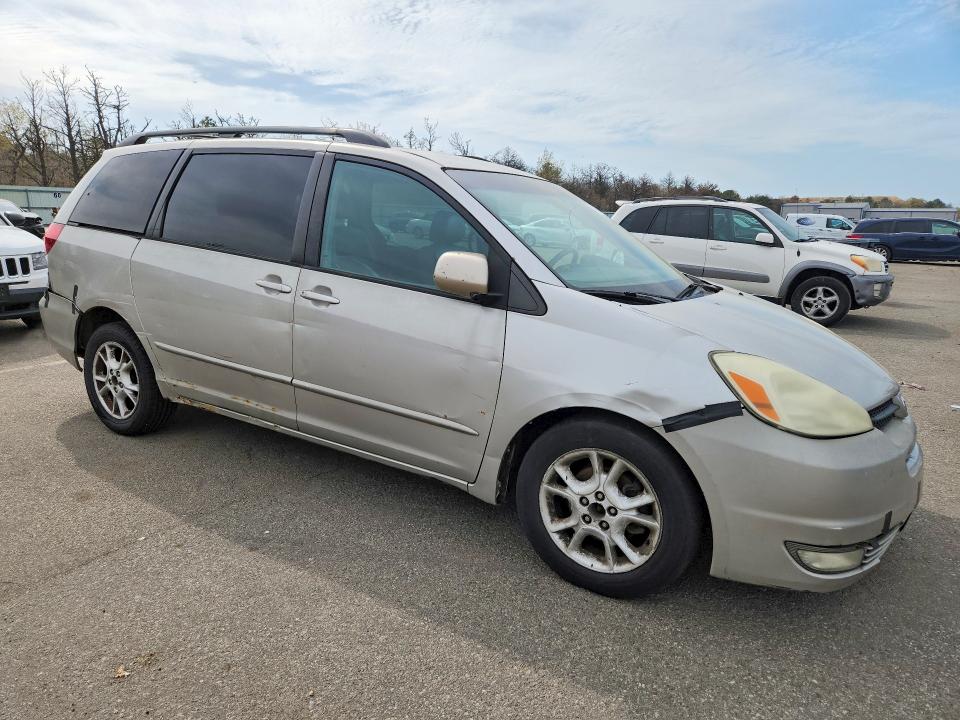 2004 Toyota Sienna მანქანა იყიდება აუქციონზე, vin: 5TDZA22C74S080813, აუქციონის ნომერი: 51830776
