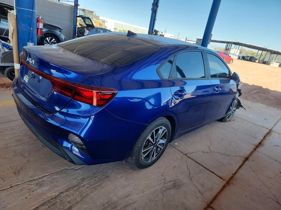 54296036 :رقم المزاد ، 3KPF24AD9PE675568 vin ، 2023 Kia Forte مزاد بيع