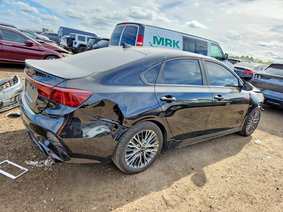 54234456 :رقم المزاد ، 3KPF54AD2RE823232 vin ، 2024 Kia Forte مزاد بيع