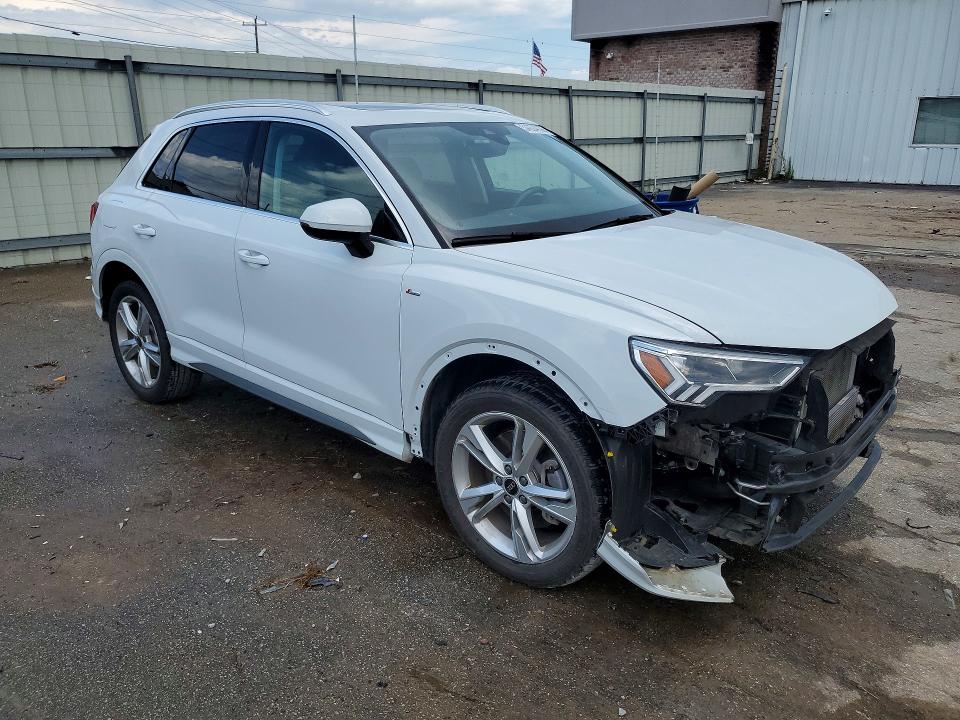 2023 Audi Q3 მანქანა იყიდება აუქციონზე, vin: WA1EECF31P1102688, აუქციონის ნომერი: 54024036