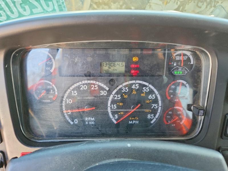 Auction sale of the 2013 Freightliner 114sd, vin: 1FVHG3DV1DHFH0797, lot number: 52303726
