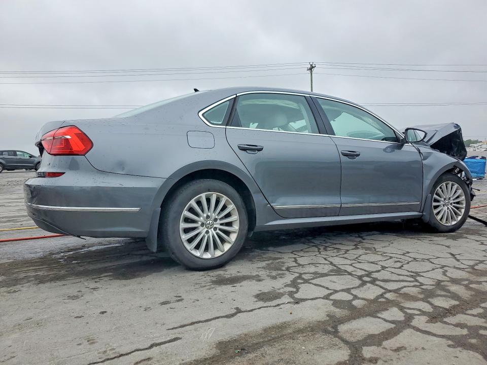 52452596 :رقم المزاد ، 1VWBT7A30GC035029 vin ، 2016 Volkswagen Passat مزاد بيع
