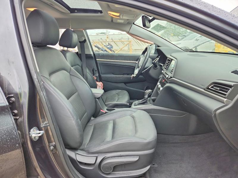 53415986 :رقم المزاد ، 5NPD84LF2LH551667 vin ، 2020 Hyundai Elantra مزاد بيع