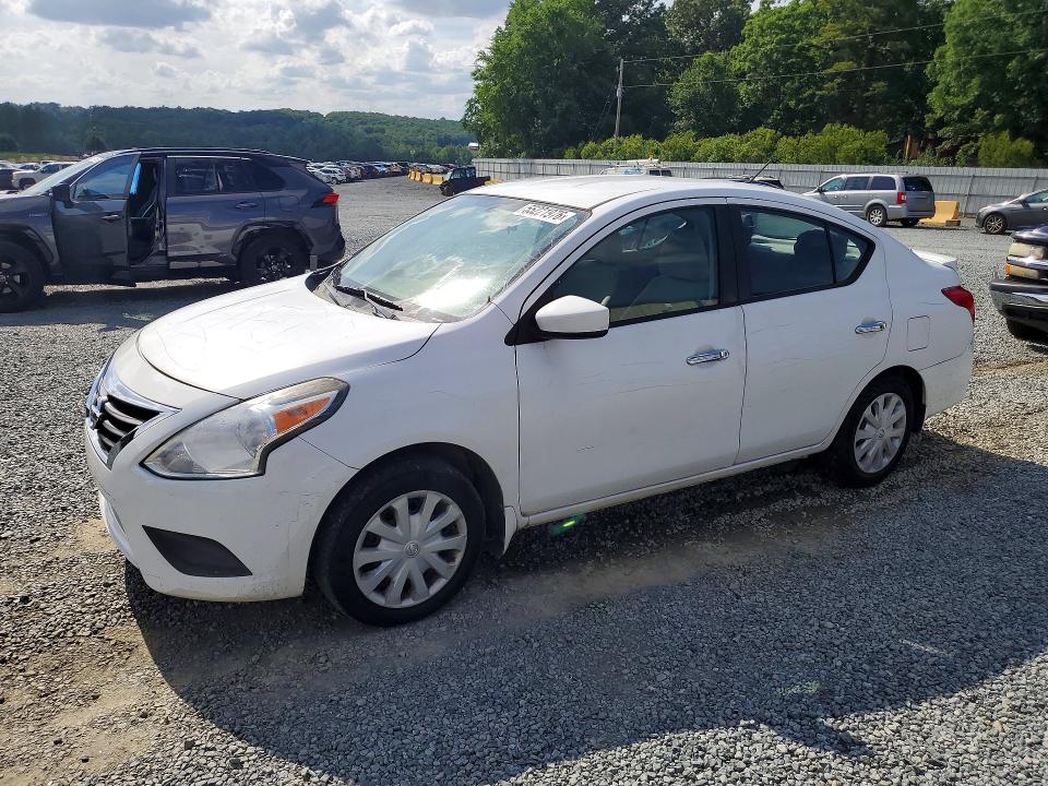 55221976 :رقم المزاد ، 3N1CN7AP0FL817597 vin ، 2015 Nissan Versa مزاد بيع
