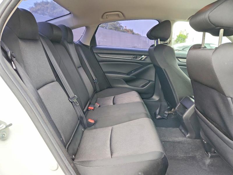 Продажа на аукционе авто 2021 Honda Accord, vin: 1HGCV1F18MA010345, номер лота: 53352476