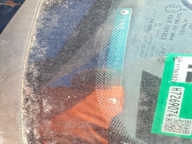 1996 Honda Accord მანქანა იყიდება აუქციონზე, vin: 1HGCD5636TA161727, აუქციონის ნომერი: 55322636