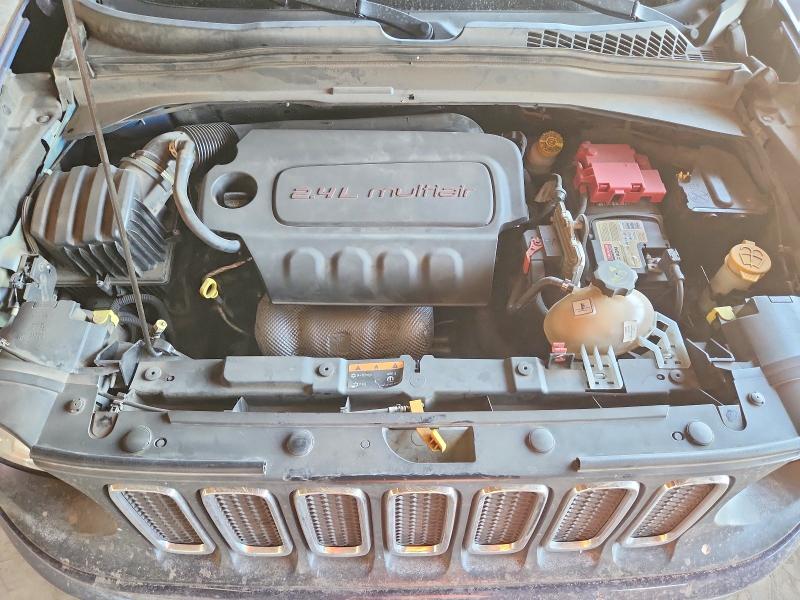 Продажа на аукционе авто 2018 Jeep Renegade, vin: ZACCJBBB2JPH99960, номер лота: 52589216