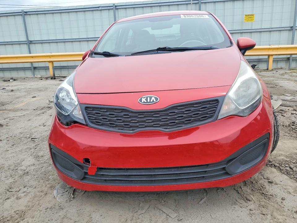 53067606 :رقم المزاد ، KNADM4A31C6075939 vin ، 2012 Kia Rio مزاد بيع