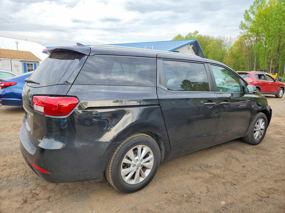 52567396 :رقم المزاد ، KNDMB5C19F6021545 vin ، 2015 Kia Sedona مزاد بيع