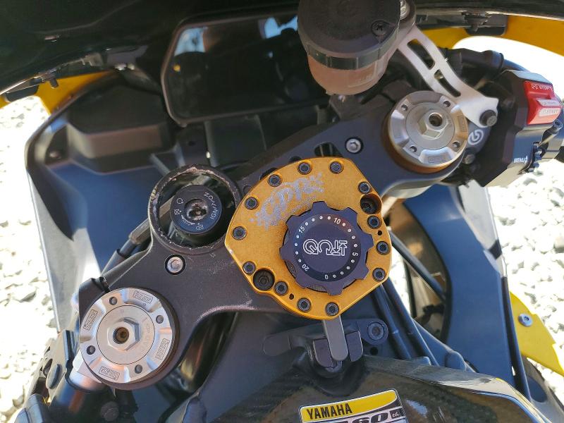 53209816 :رقم المزاد ، JYARN39YXGA000848 vin ، 2016 Yamaha Yzfr1 مزاد بيع